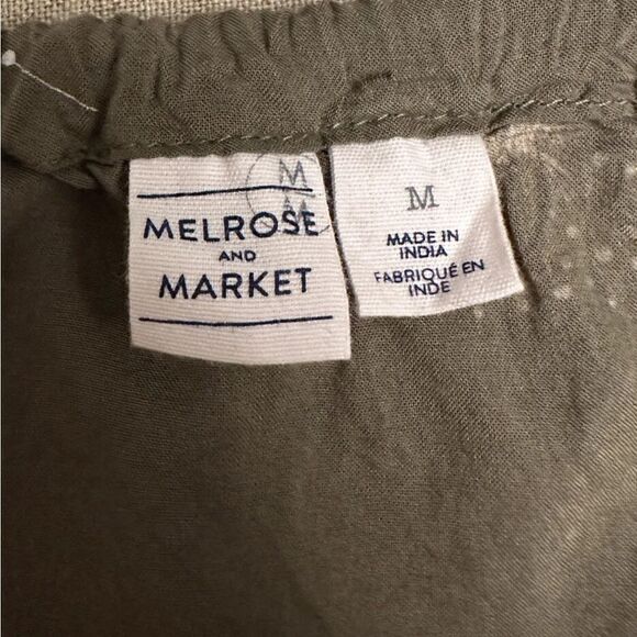 MELROSE AND MARKET Top Womens Medium Dandelion Sleeveless Flowy Blouse Boxy - Picture 3 of 8